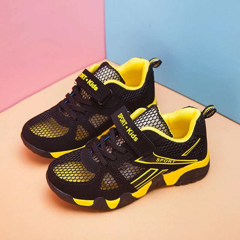 Zapatos de tenis para niños, zapatos planos de malla transpirables y cómodos para deportes al aire libre, zapatillas de deporte de verano a la moda para niños