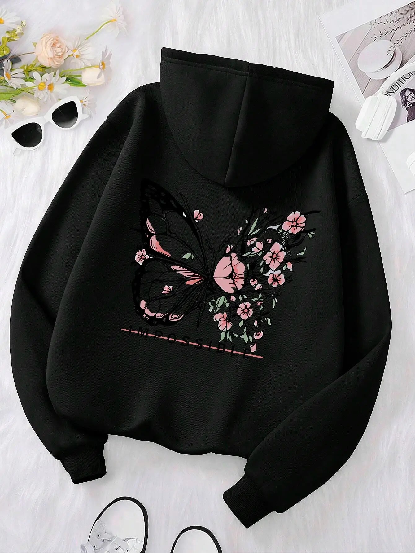 Sudadera con estampado gráfico de letras imposible y mariposa rosa para mujer, sudaderas con capucha informales holgadas y cálidas a la moda, ropa suave de lana