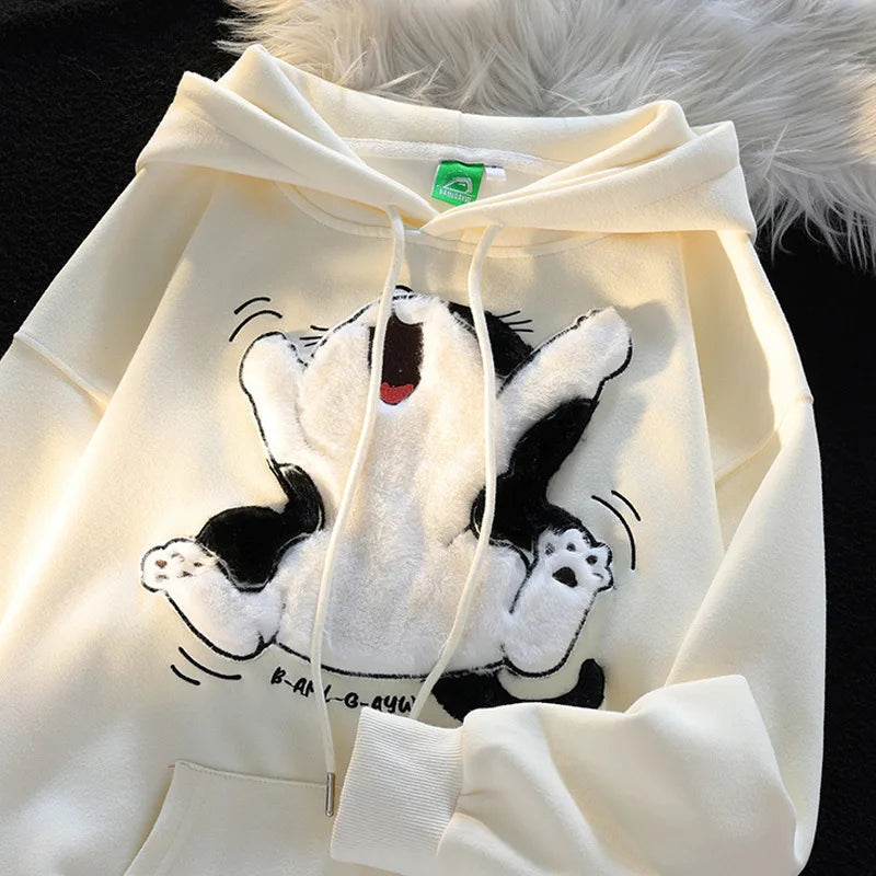 Sudaderas con capucha de retales de gato de dibujos animados con bordado aterciopelado Kawaii japonés, sudadera holgada de calle con bolsillo de canguro grueso, Top que combina con todo