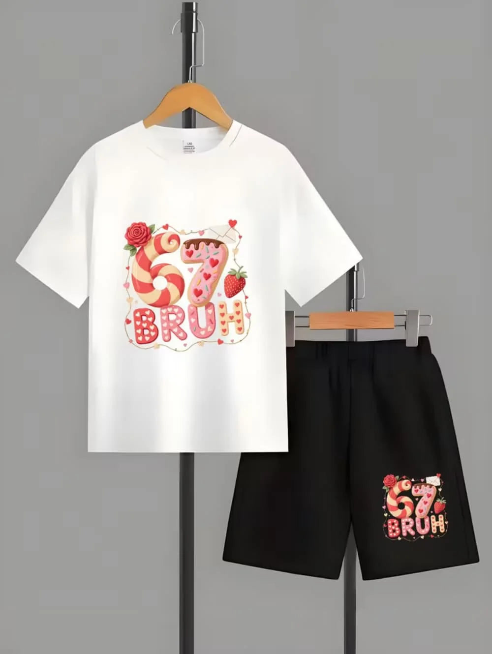 Divertido Conjunto de 2 Piezas para Niños con Estampado de Números Italianos 67, Camiseta de Manga Corta + Pantalones Cortos, Ropa para Niños