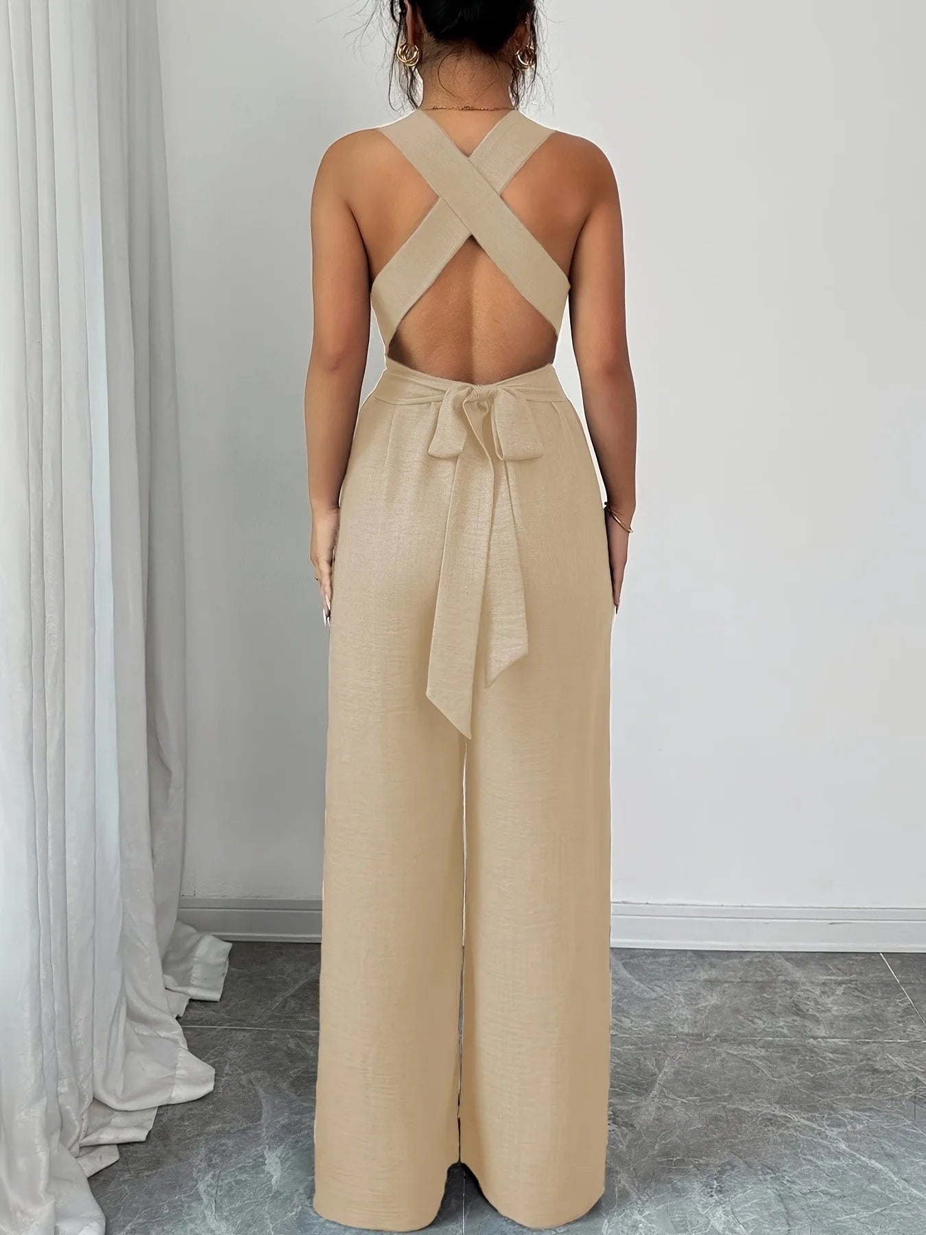 Monos para mujer 2026: Novedades en moda, sexy, con cuello en V, espalda descubierta, cinturón cruzado y pierna ancha. Ropa de mujer.