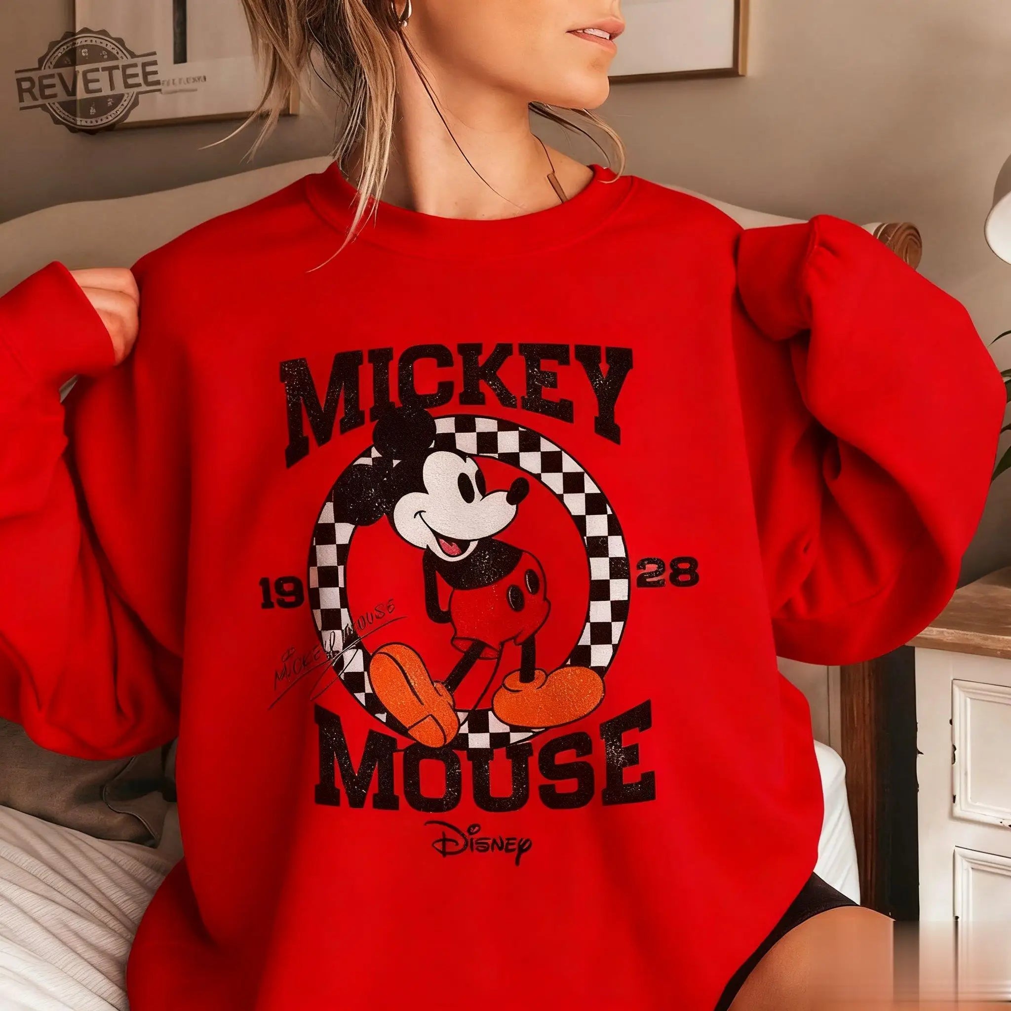 Otoño nuevo Vintage Mickey Mouse sudadera de cuello redondo mujeres de manga larga Top suelto Casual Jersey suéter ropa de calle Disney Unisex