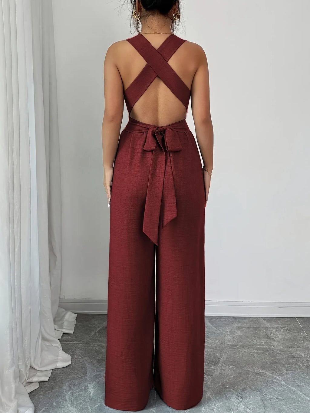 Monos para mujer 2026: Novedades en moda, sexy, con cuello en V, espalda descubierta, cinturón cruzado y pierna ancha. Ropa de mujer.