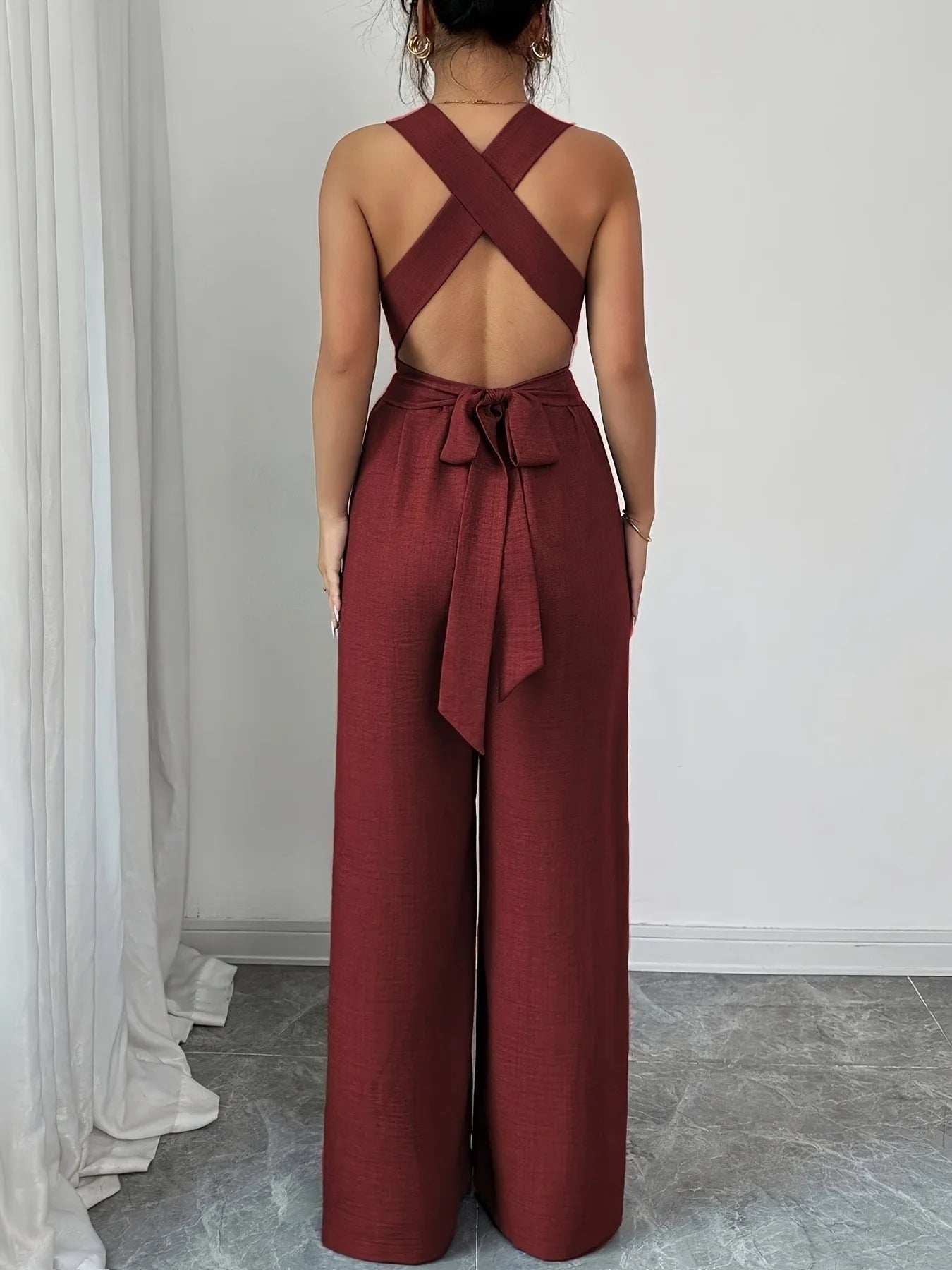 Monos para mujer 2026: Novedades en moda, sexy, con cuello en V, espalda descubierta, cinturón cruzado y pierna ancha. Ropa de mujer.