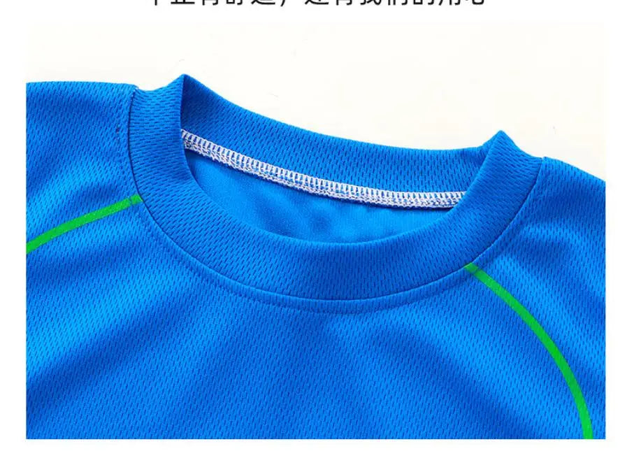 Conjunto deportivo de verano para niños, versión coreana, con estampado de letras, de secado rápido, con pantalones cortos y manga corta.