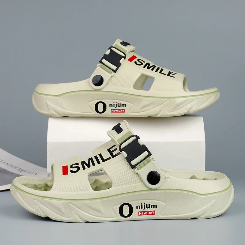 2025 New Men's Massage Slippers Indoor Outdoor Sandals Beach Comfortable Soft Slides Clogs Casual Shoes Men Women Home Slippers