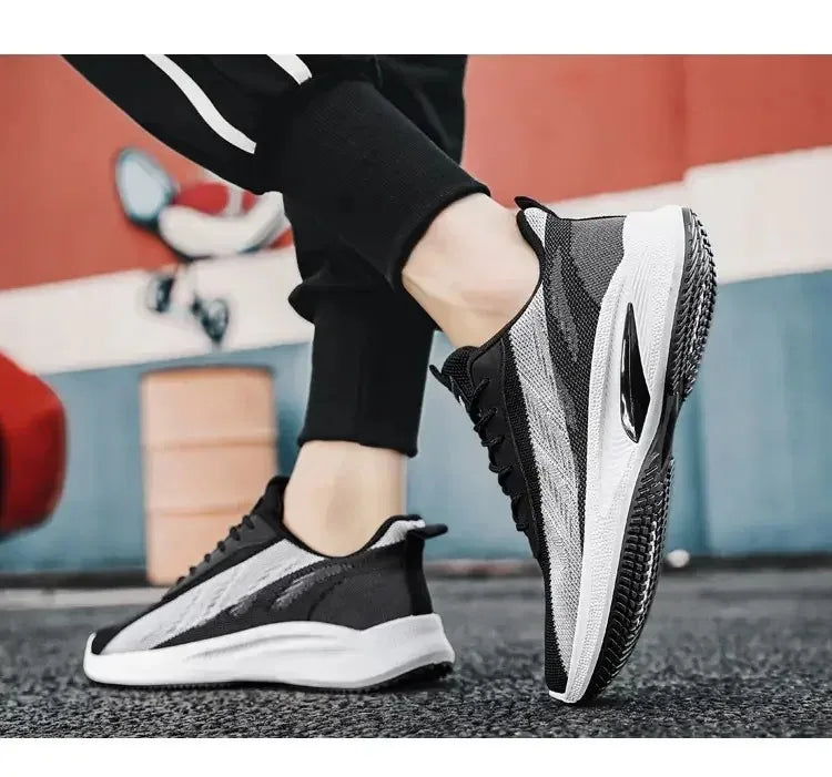 New Shoes for Men Casual Slip on Fashion Sneakers Breathable Running Shoes Outdoor Walking Training Tennis Shoes