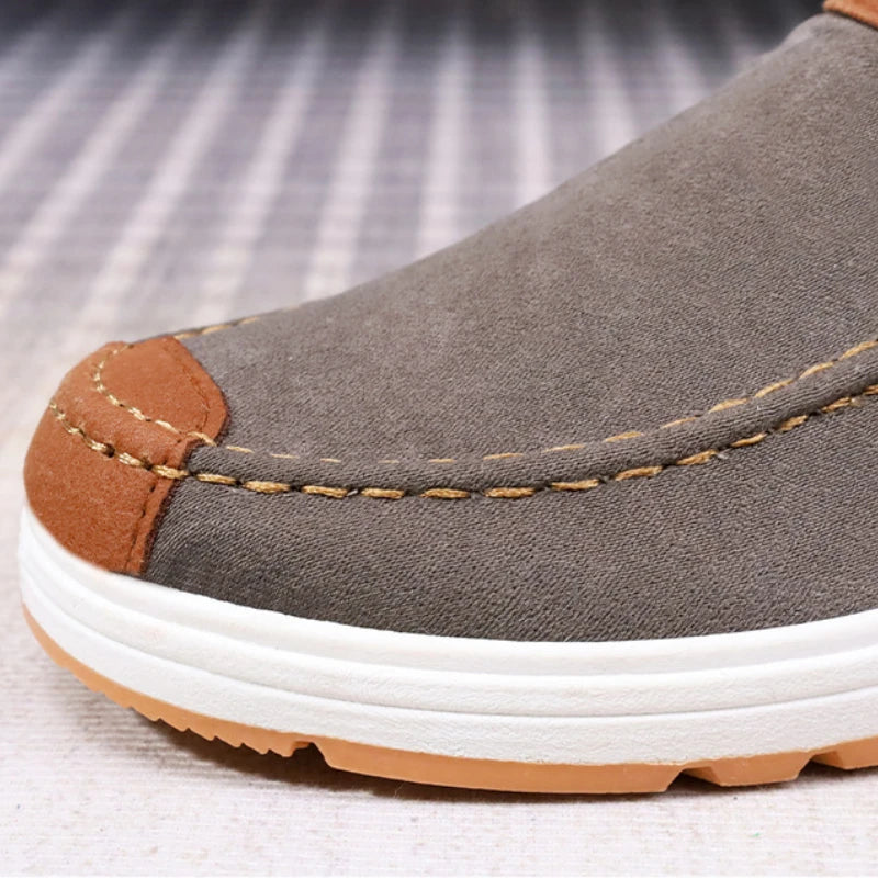 Shoes for Men Plus Size Male Loafers Lightweight Comfortable Sneakers Slip on Flats Soft Sole Male Casual Shoes Winter Zapatos