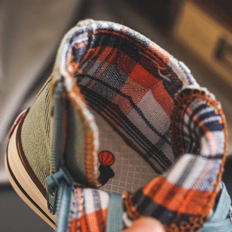 Zapatos de lona de alta calidad para niños, zapatos de bebé con grafiti, zapatillas antideslizantes para primavera y otoño, 2023