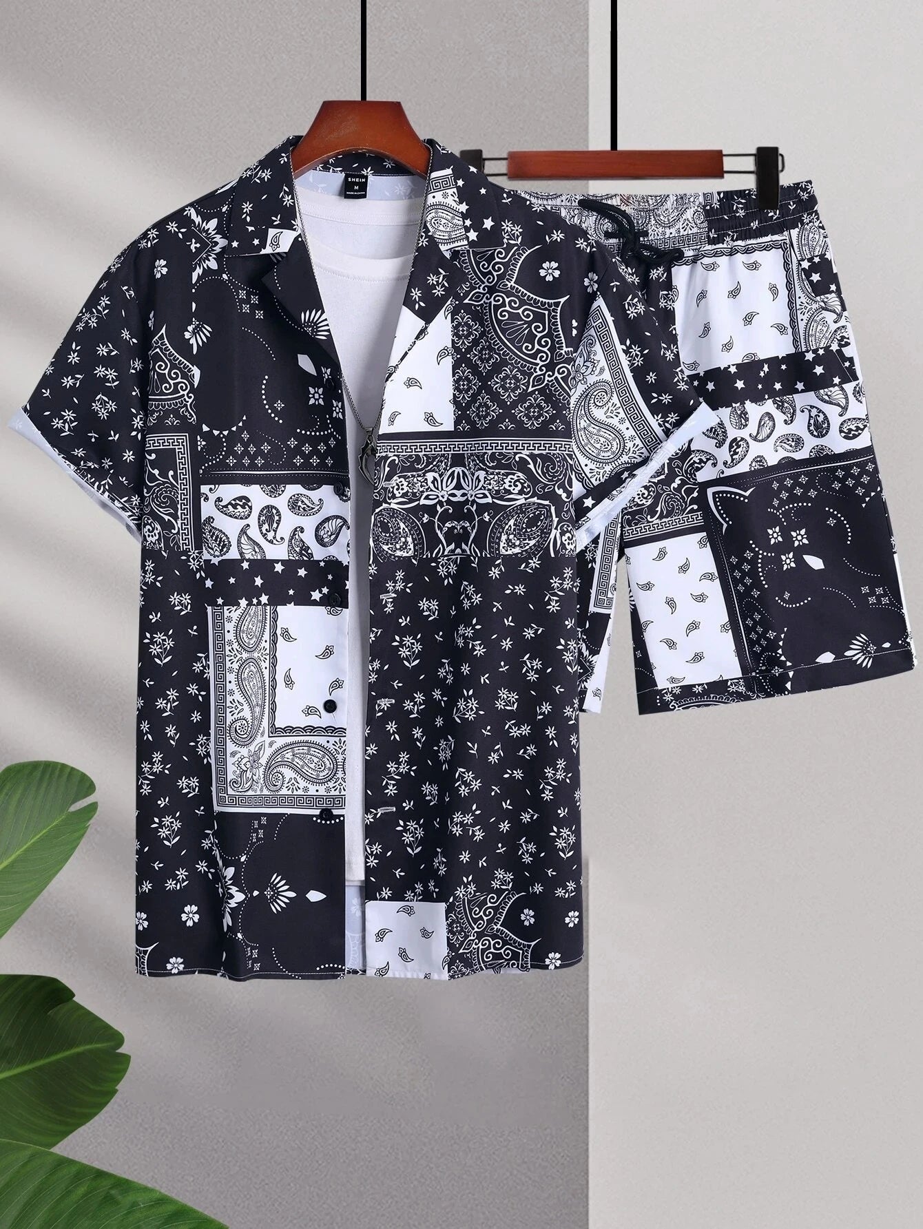 2024 conjuntos de hombre con estampado de retazos y solapa, camisa informal de manga corta, pantalones cortos de playa, ropa de calle de verano, trajes Hawaianos para S-5XL
