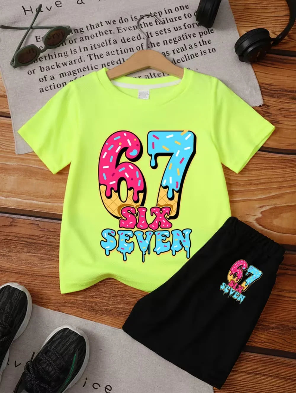 Divertido Conjunto de 2 Piezas para Niños con Estampado de Números Italianos 67, Camiseta de Manga Corta + Pantalones Cortos, Ropa para Niños