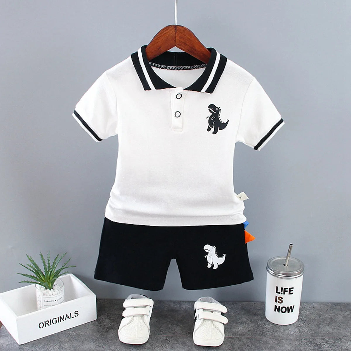 Nueva ropa de verano para bebés, camiseta de dibujos animados para niños, pantalones cortos, 2 unids/set, conjunto de ropa para niños, disfraz informal infantil, chándales para niños pequeños