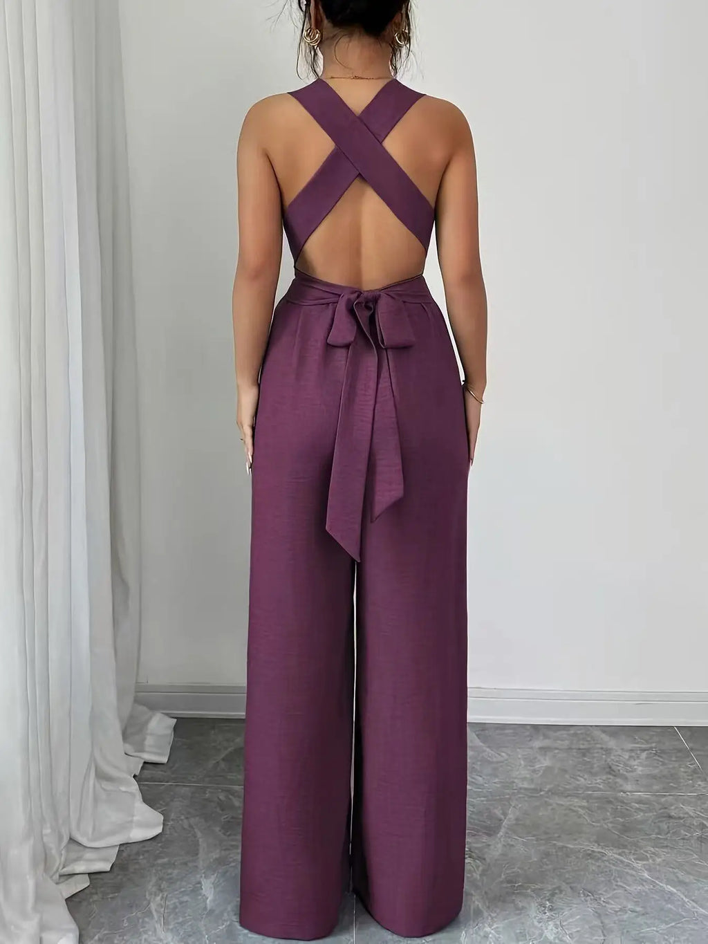 Monos para mujer 2026: Novedades en moda, sexy, con cuello en V, espalda descubierta, cinturón cruzado y pierna ancha. Ropa de mujer.