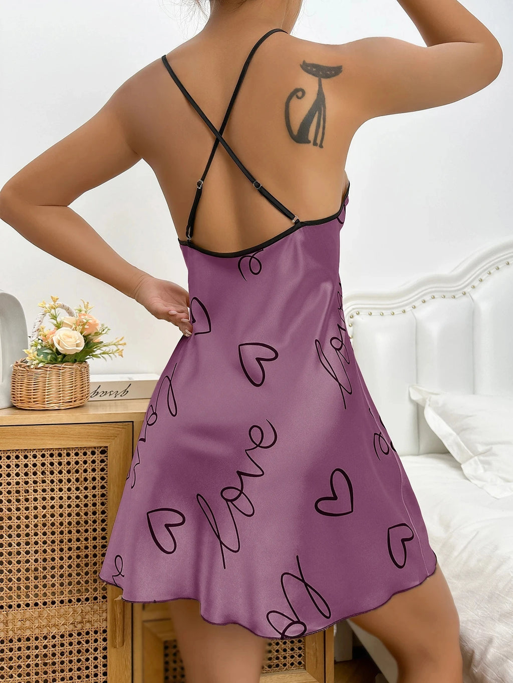 Camisón con estampado de corazón Vestido de dormir elegante con cuello redondo y espalda cruzada Ropa de dormir para mujer