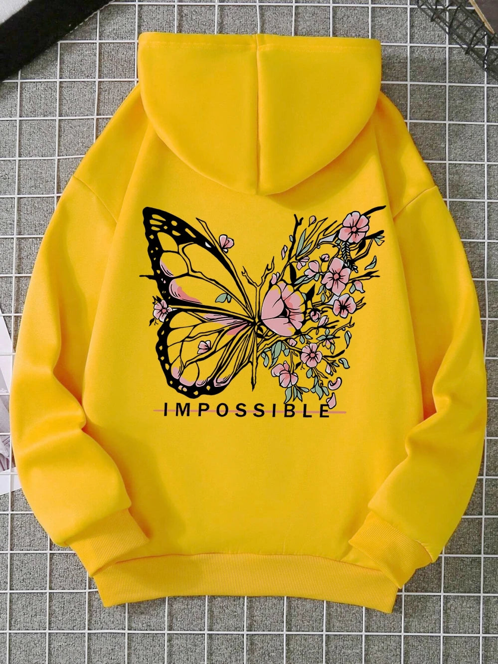 Sudadera con estampado gráfico de letras imposible y mariposa rosa para mujer, sudaderas con capucha informales holgadas y cálidas a la moda, ropa suave de lana
