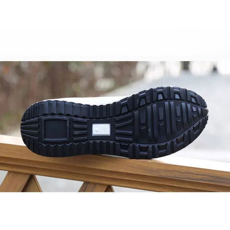 2024 New Men's Sneakers Retro running Shoes for men Thick Bottom patchwork male Sports shoes Trendy Sneakers male Zapatos Hombre