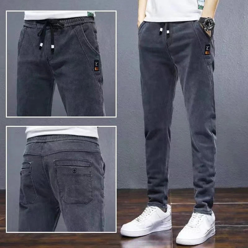 Pantalones vaqueros con cintura elástica para hombre, Pantalón cómodo de felpa, térmico, Harem, a la moda, pierna estrecha, color gris, otoño e invierno, 2024