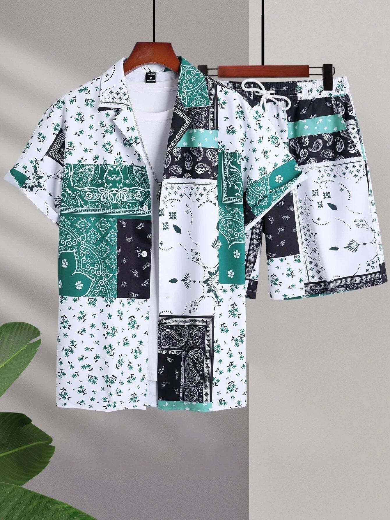2024 conjuntos de hombre con estampado de retazos y solapa, camisa informal de manga corta, pantalones cortos de playa, ropa de calle de verano, trajes Hawaianos para S-5XL